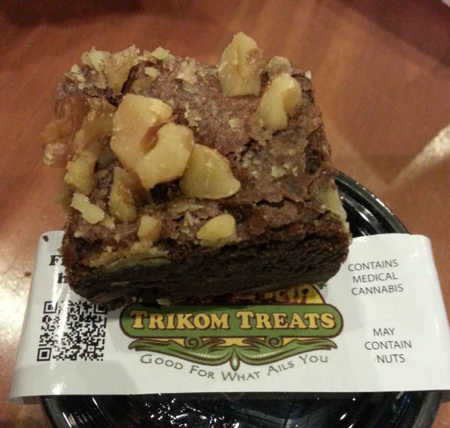 Trikom Treat Brownie Edible Review