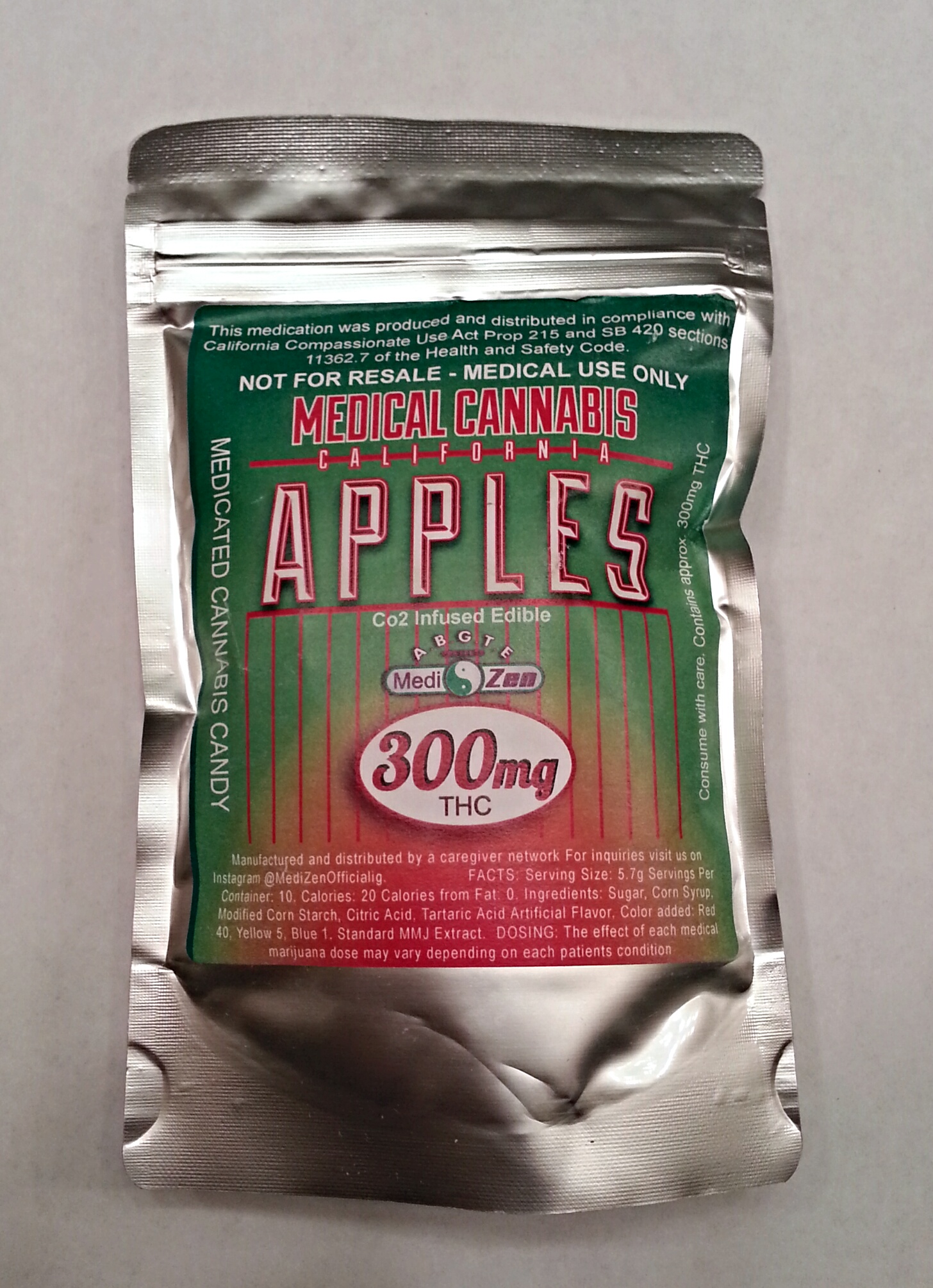 MediZen's Gummy California Apples Edible Review