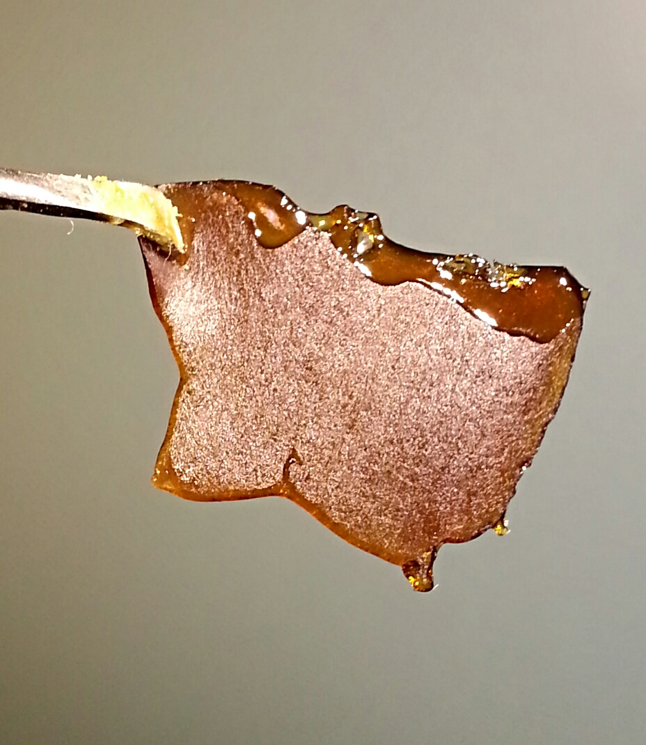Blue Dream Shatter from Dank Depot Concentrate Review