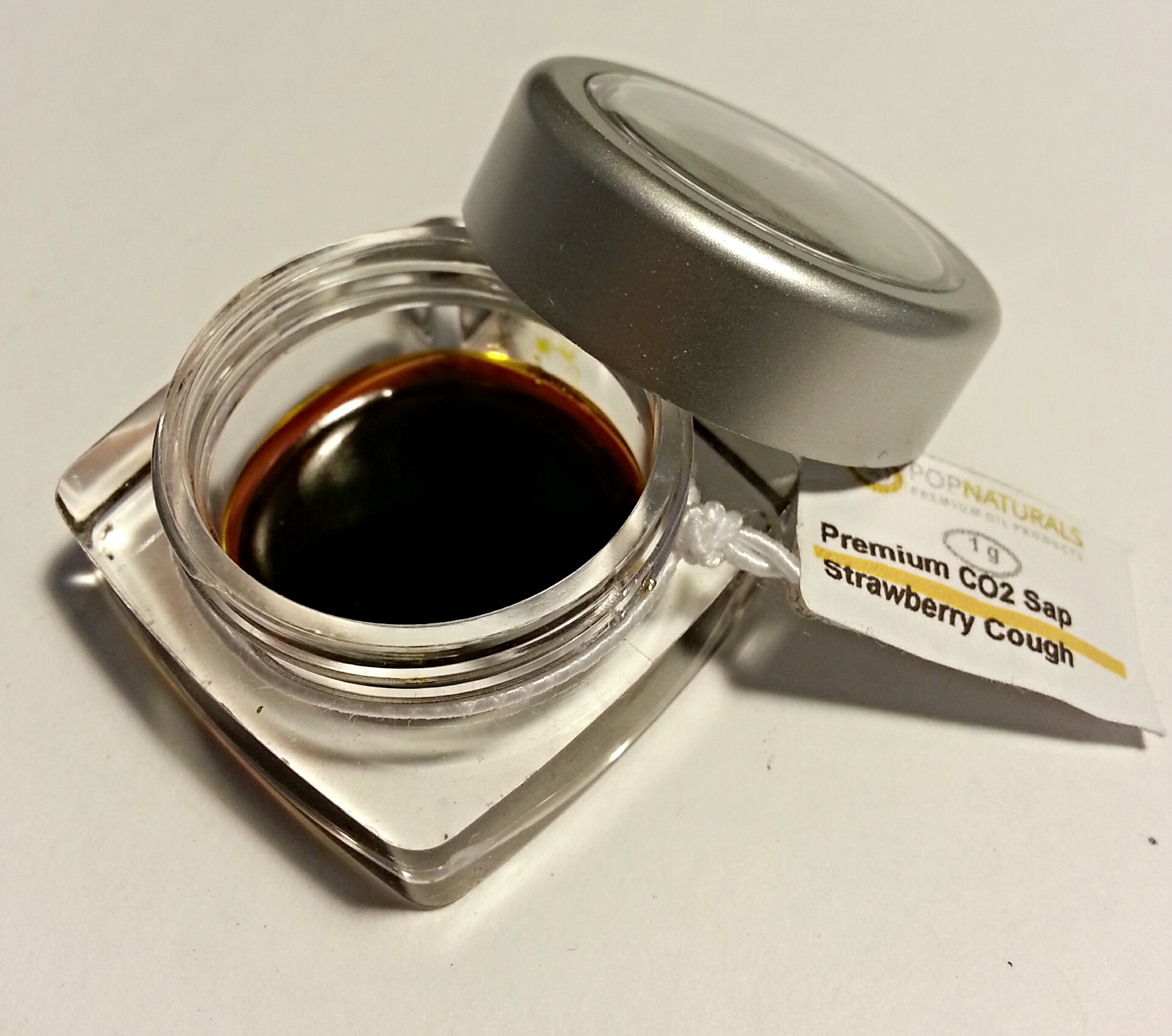 Strawberry Cough CO2 Sap from OCPC Concentrate Review