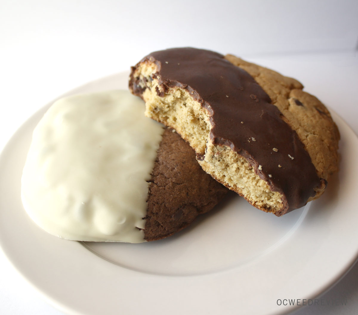 Korova Dipped Cookie Edible Review
