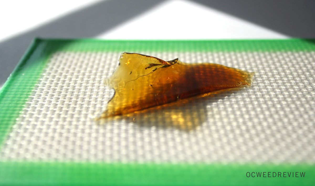 Blueberry-Lemon Shatter from Cannadabs Review